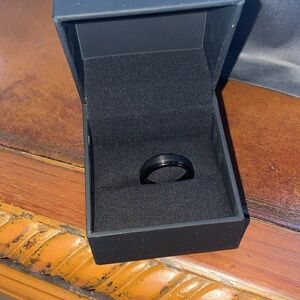Men’s Zales GNN TNT BLACK SZ8 8D wedding band ring